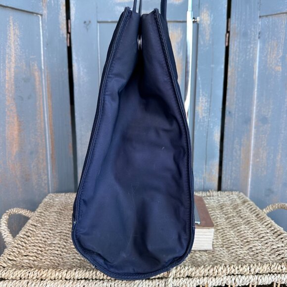 Tory Burch Ella Logo Nylon Tote Tory Navy - Picture 5 of 16
